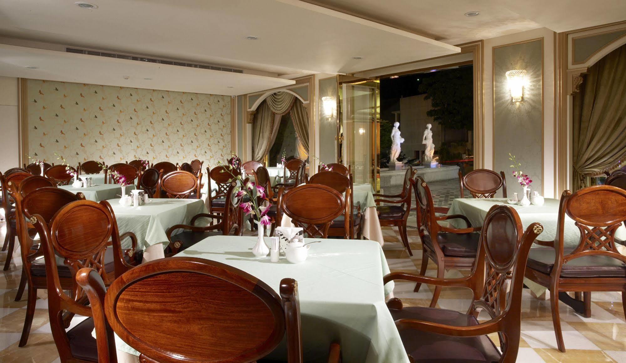 Royal Seasons Hotel Beitou Taipei Eksteriør billede